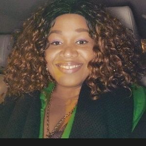 Meet your Posher, Placida